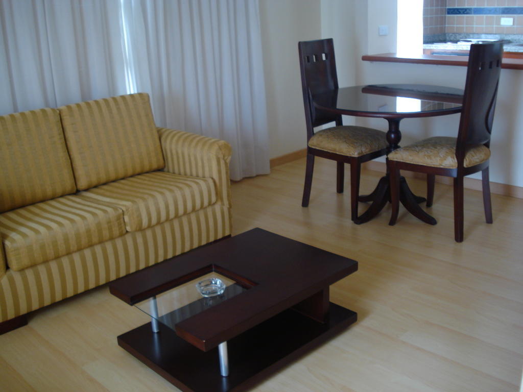 Apartamentos Santa Maria Богота Стая снимка